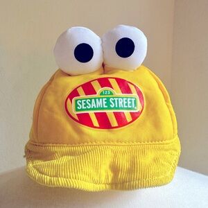 Sesame Street eyes toddler hat